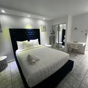  Hotel Douglas Highway Puerto Rico