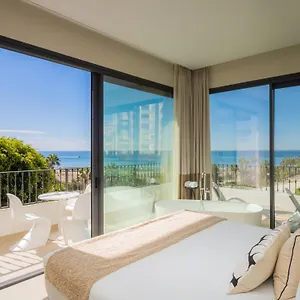 https://comfy-studios.hoteles-andalucia.com